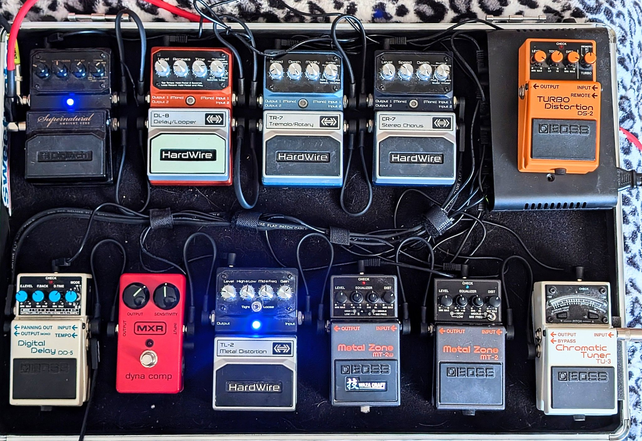 Wampler Re Wired vs Hot Wired V2 comparison