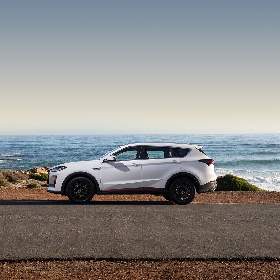 Jetour - Seven seats, endless potential. The Jetour X70 Plus. # ...
