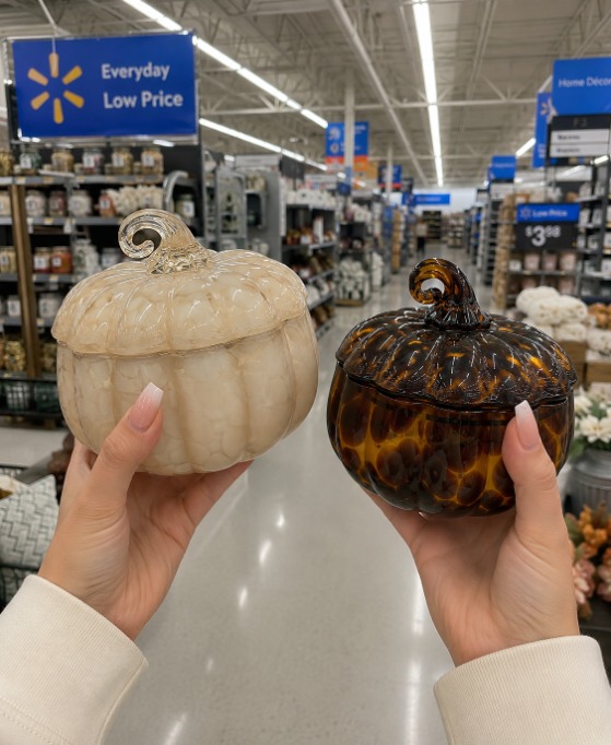 Medicine Bottle Candle 魔女の宅急便　ビターオレンジ Walmart's Farm Apple and Snickerdoodle Swirl candles review