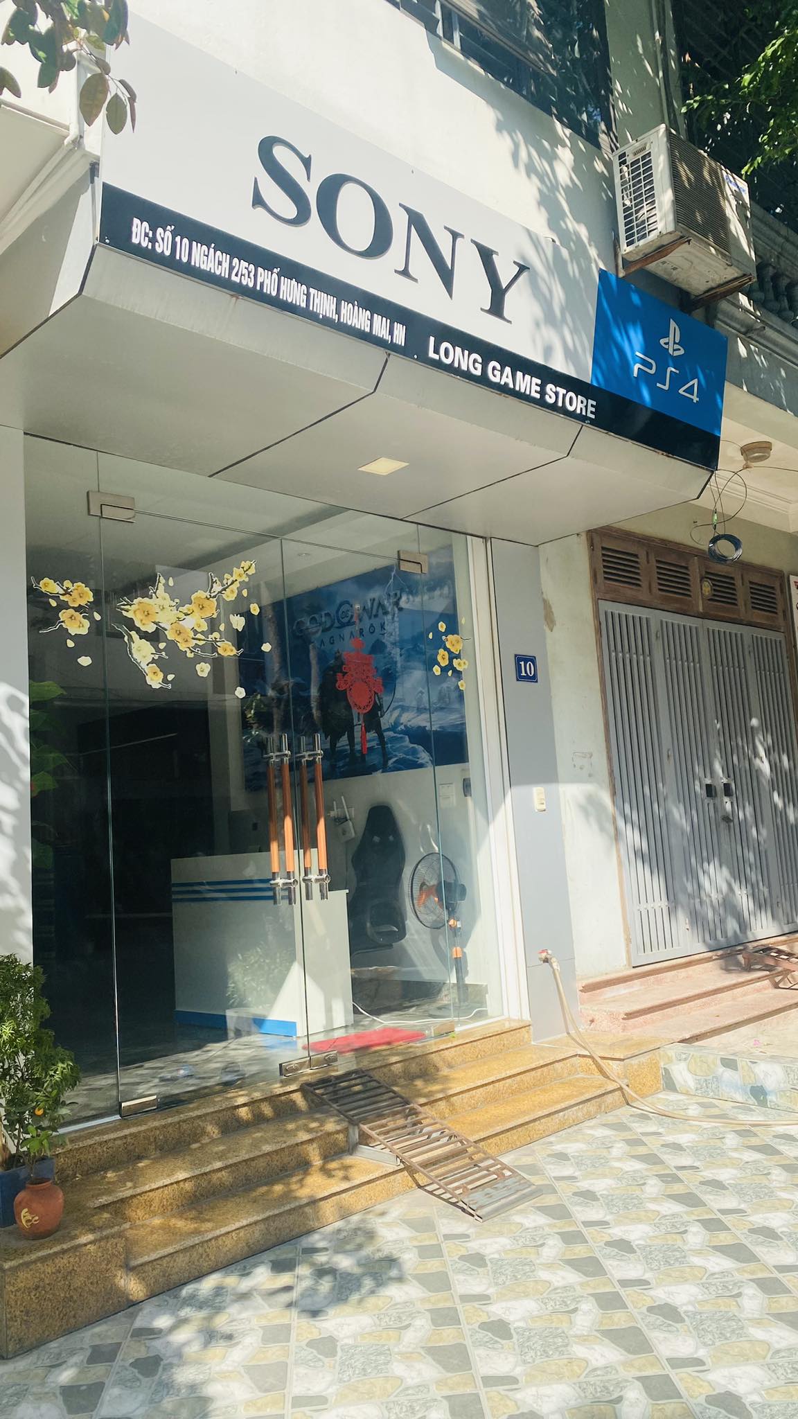 Long Ka Playstation | Hanoi
