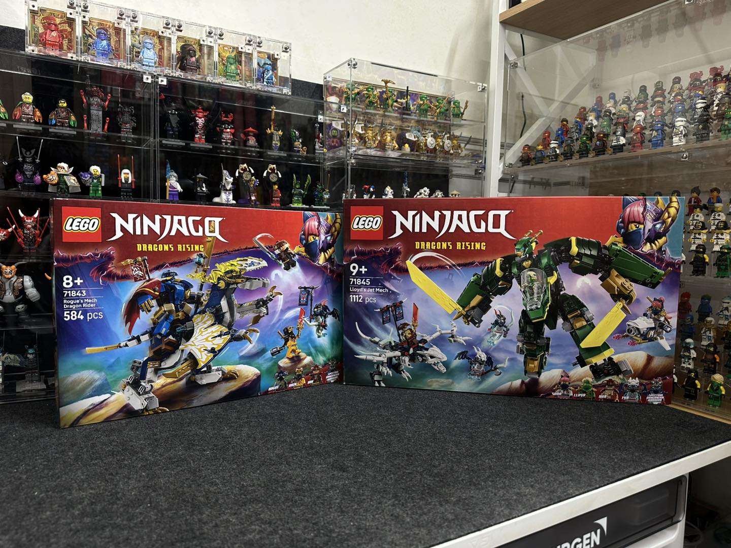Giratina - First look của Lego Ninjago 71845 Lloyd’s Jet Mech và 71843 ...