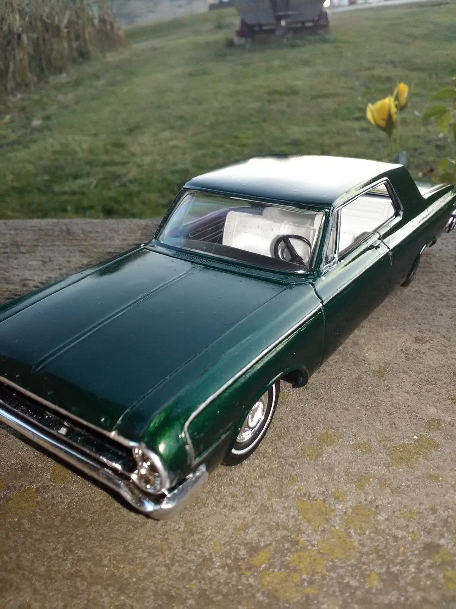 Lindberg 1/25. 1964 Dodge 330 ss. Built 2000