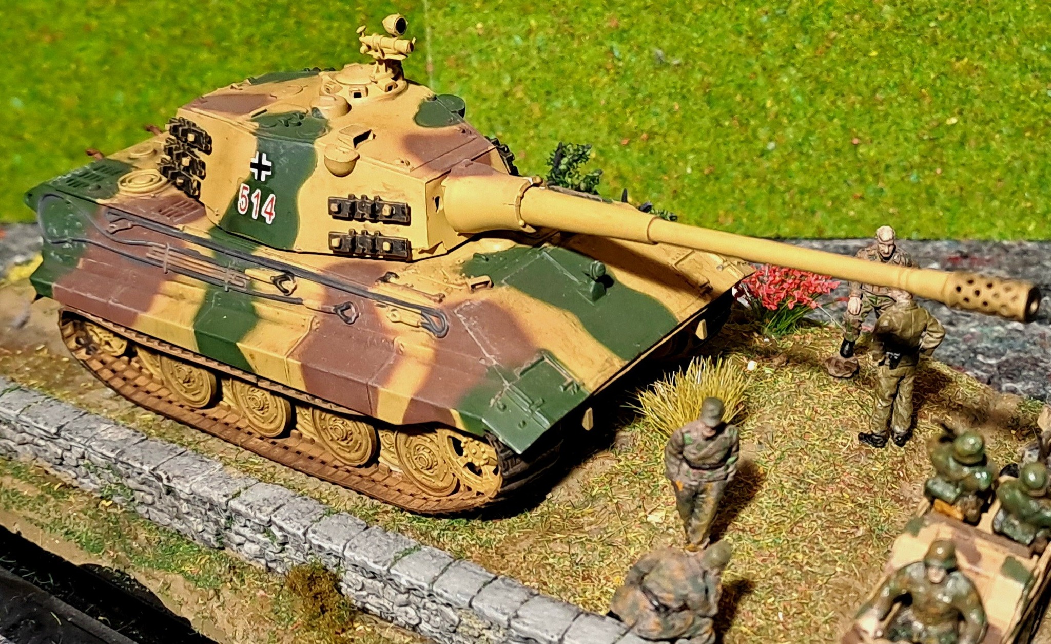 Modelcollects E-75 with a 3D designed and printed turret.