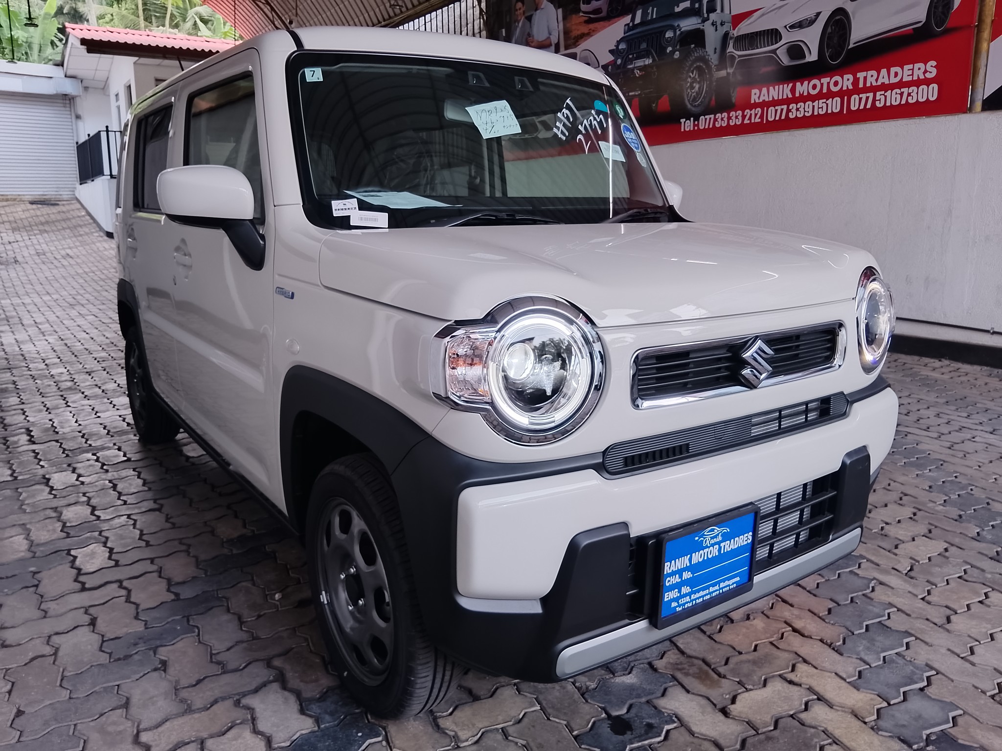 🚗 Suzuki Hustler Hybrid G Grade 2024 – Key Features