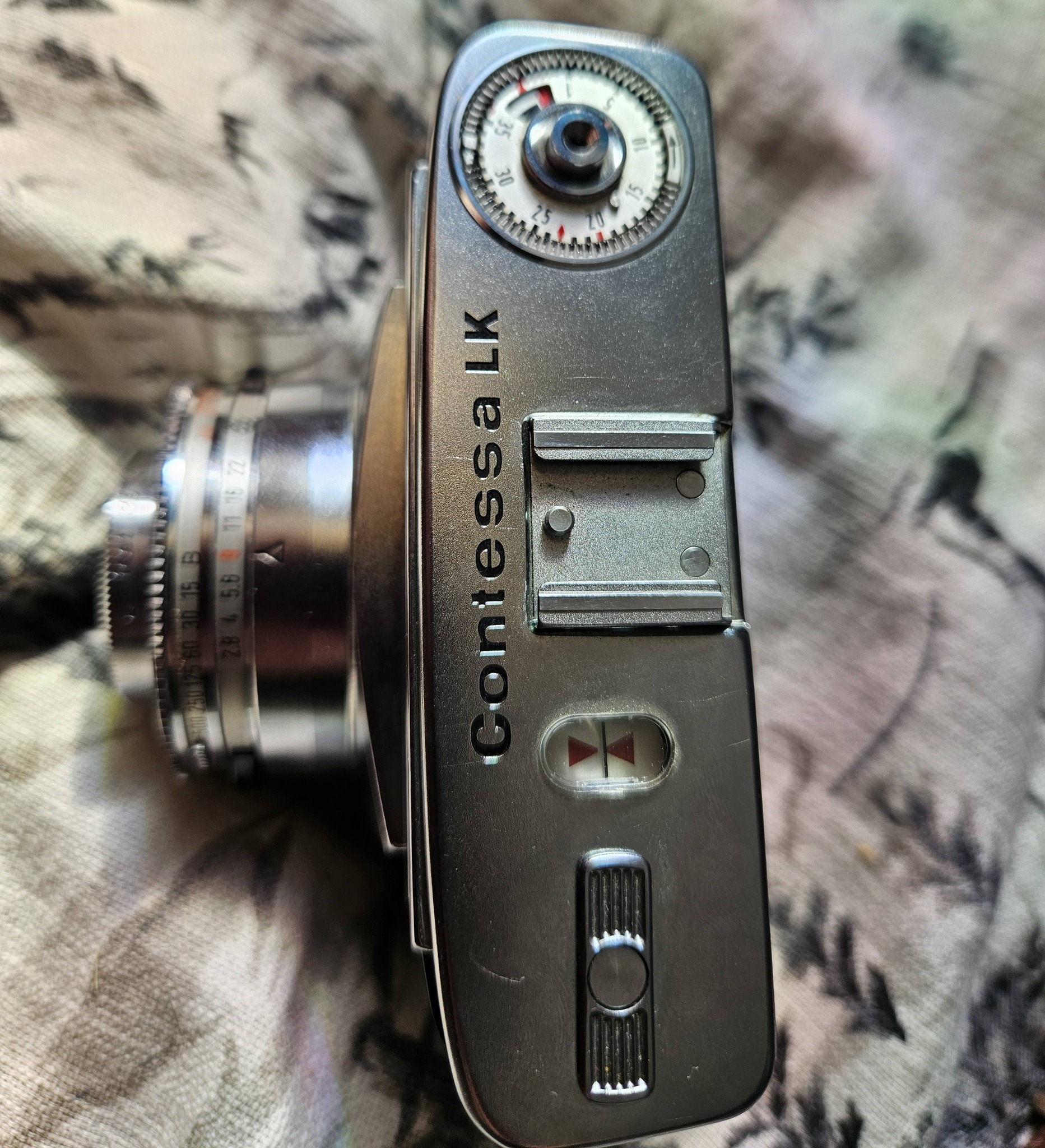What to know about Zeiss-Ikon Contessa LK camera for a film beginner?
