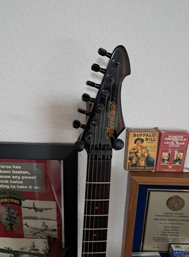 Morris hurricane guitar model identification