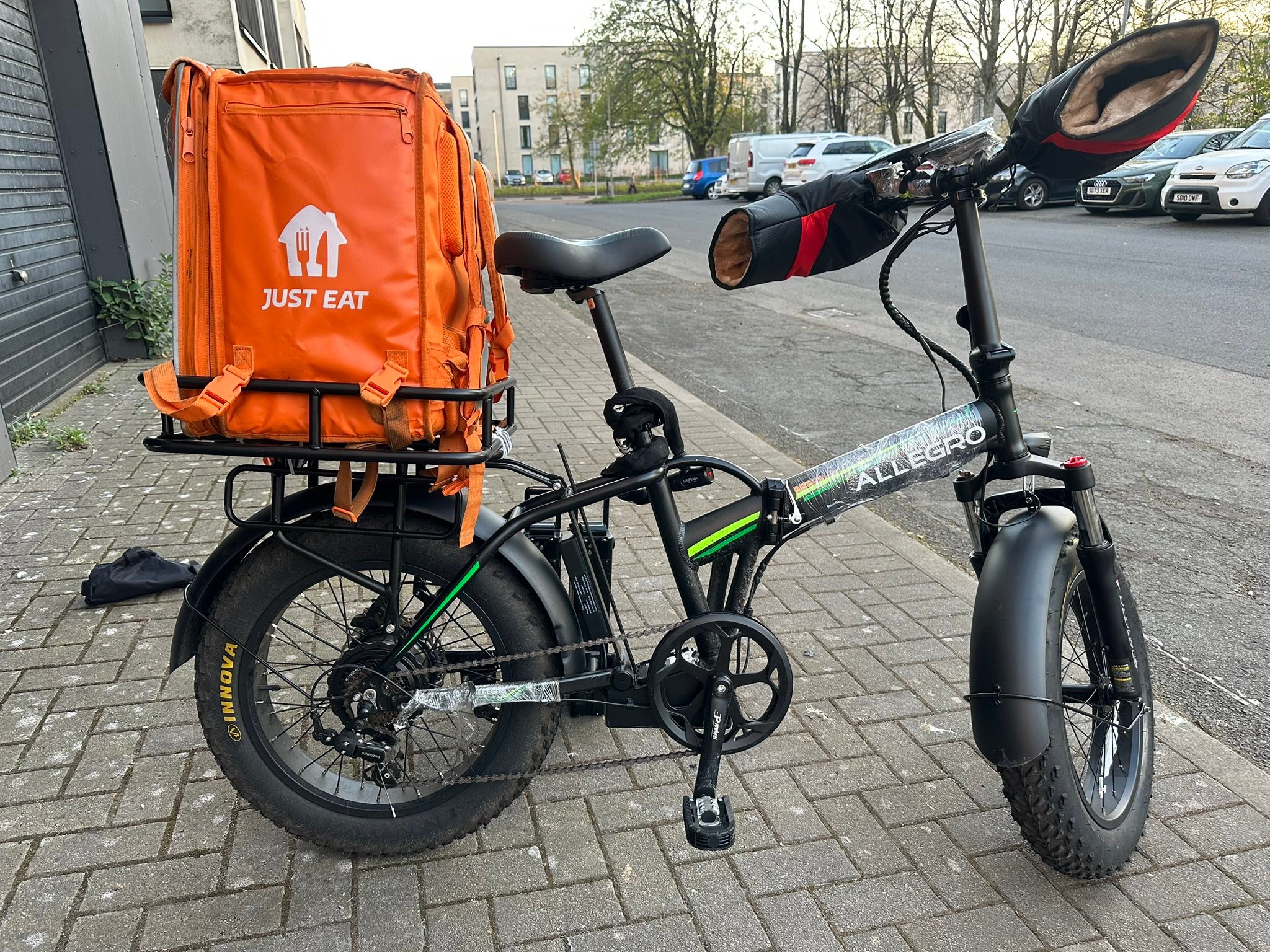 zelt stangen Fiberglas Zeltstange Ø8,5mm 400cm 7 Segmenten Gummizug Zelte Kürzbar 60cm Sport & Freizeit Color:Blanc _tab_hinweise-versand-lieferung Rucksäcke für Radfahrer im