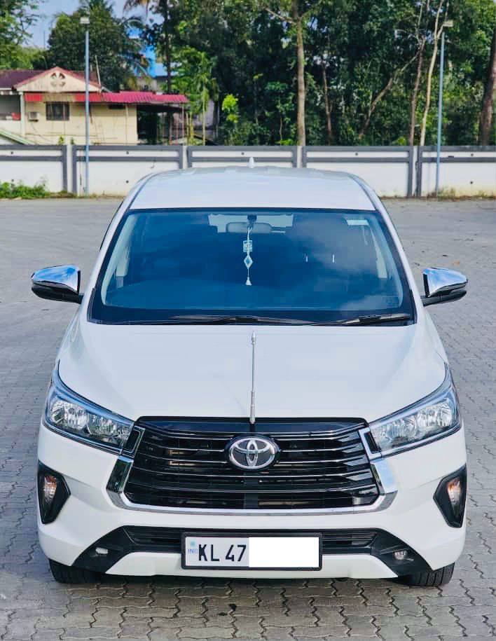 2022 MODEL INNOVA CRYSTA 2.4 GX MT SECOND OWNERSHIP 54000 KM ONLY
