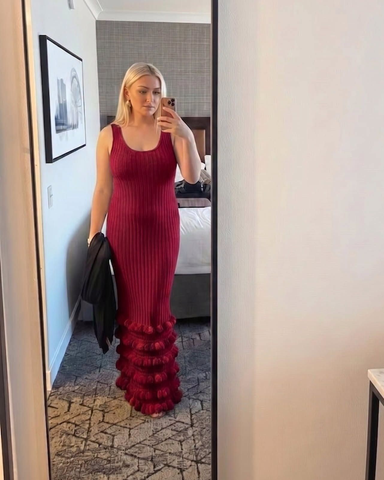 off the shoulder dress Tiana Enchanting Slit Pleated Long Satin Formal Dresses, Navy Blue Size 30 Price Match 25 Boden Women's Eda Cotton Color:bordeaux