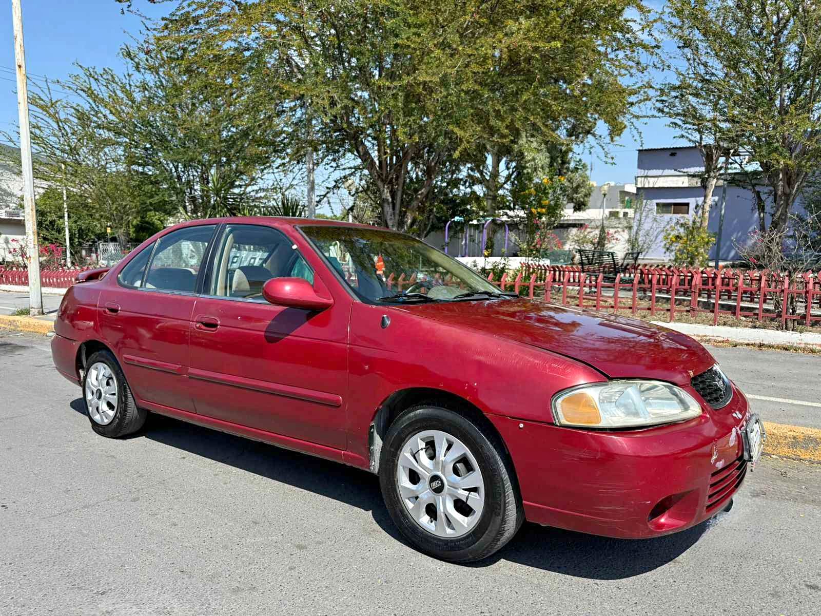 2000 Nissan Sentra
