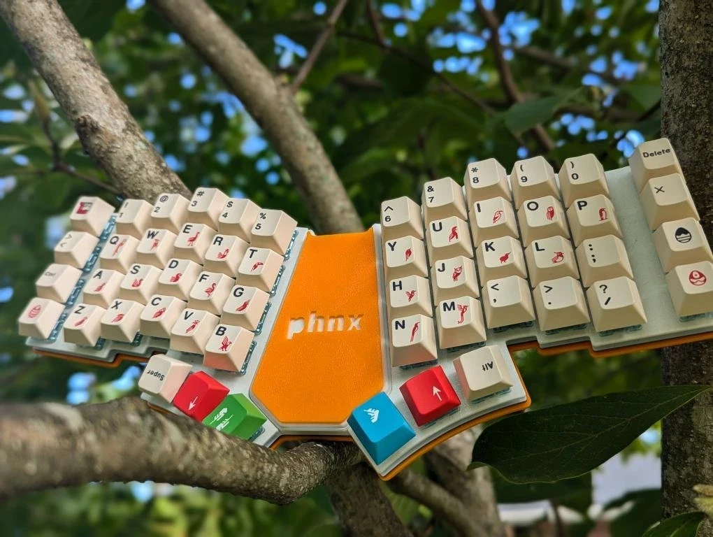 PHNX Store