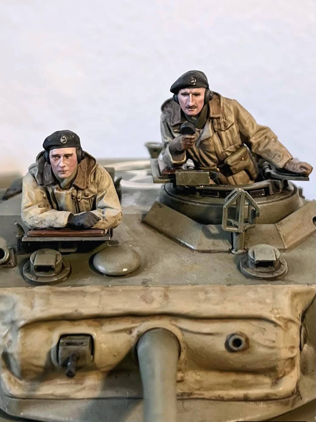 Ww2 British tank crewman by Sovereign 2000. 1:35. Temporary base.
