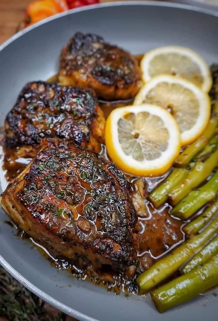 Paula Deen 󱢏 | HOT HONEY CAJUN WHITE FISH IN A GARLIC BUTTER SAUCE ...