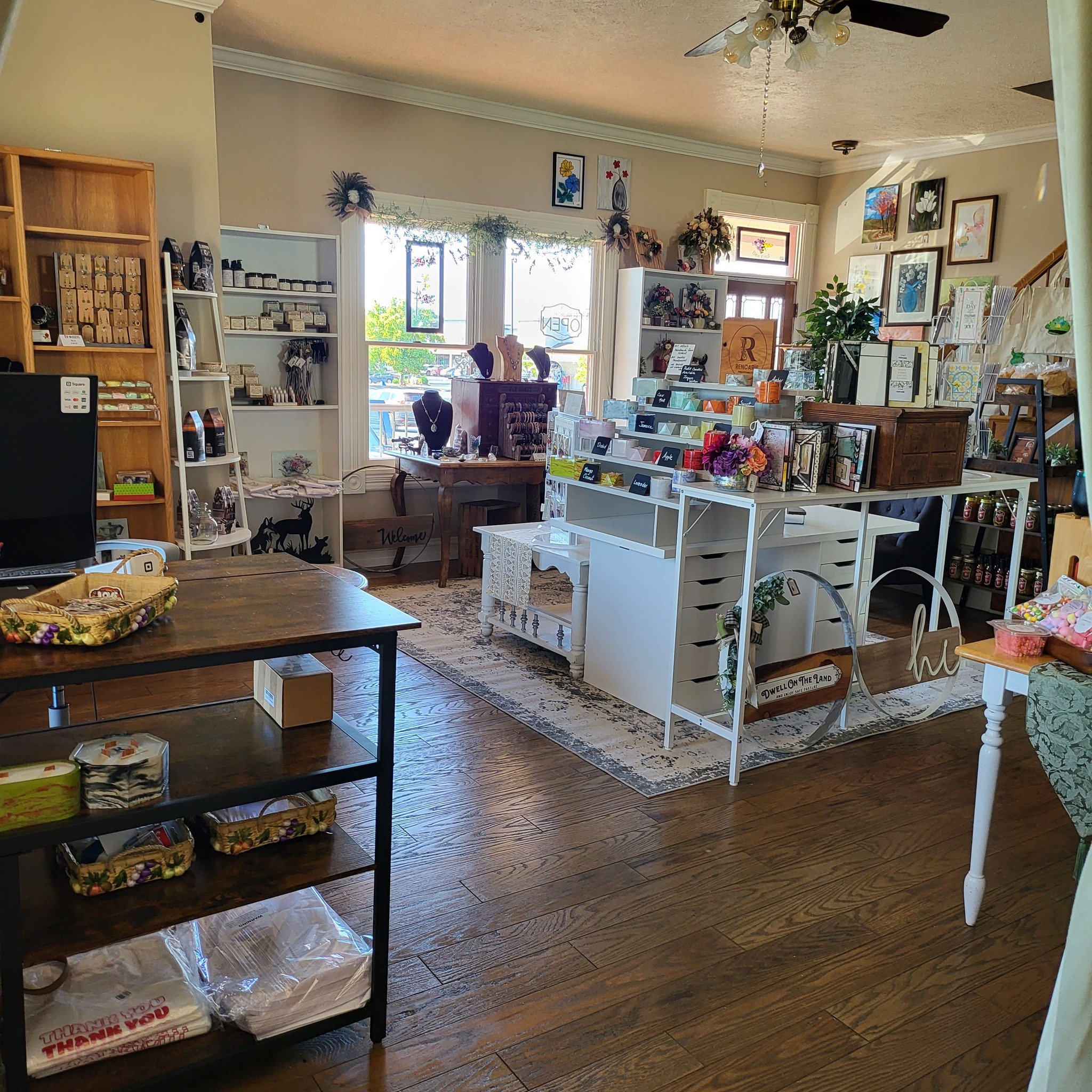 JJ's Vintage Mercantile & Consignment | Angels Camp CA