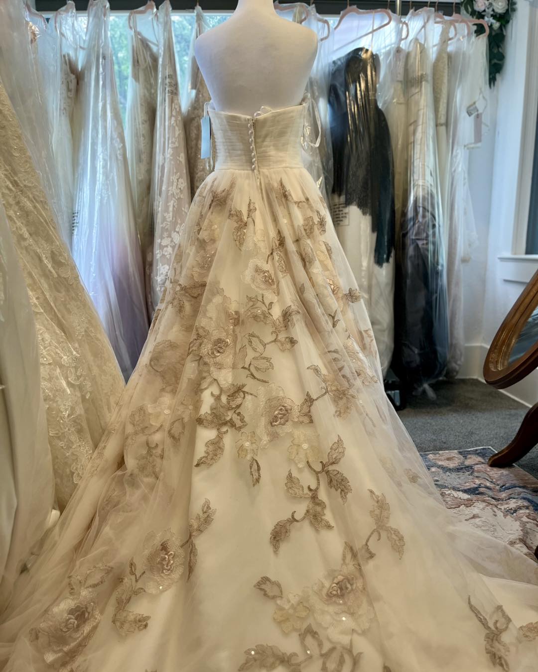 oleg cassini rose gold wedding dress 1955 vintage couture gown in pink tulle Ball Gowns For Girls