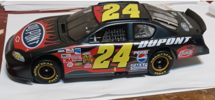 Jeff Gordon snoopy car.I wired about everything I could.Made all