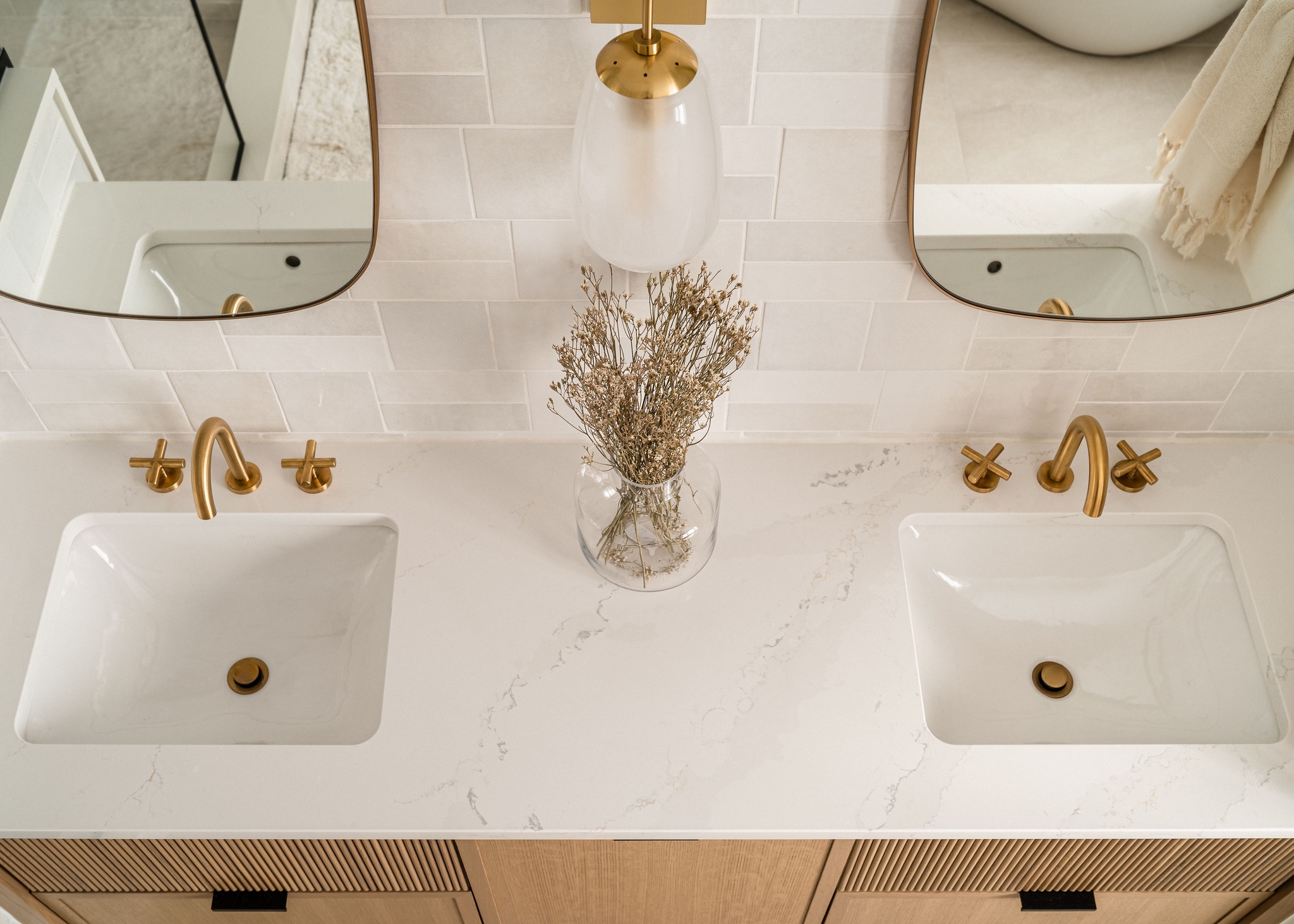 A bathroom design with timeless... - Silestone by Cosentino | Facebook