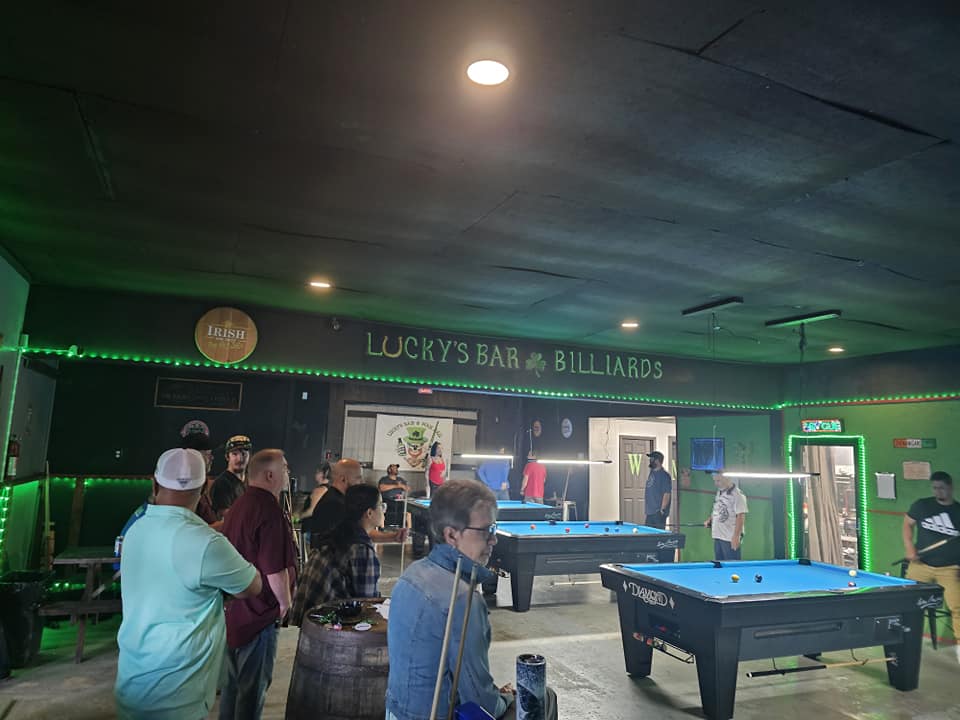 Lucky's Bar & Pool Hall | Leesville LA