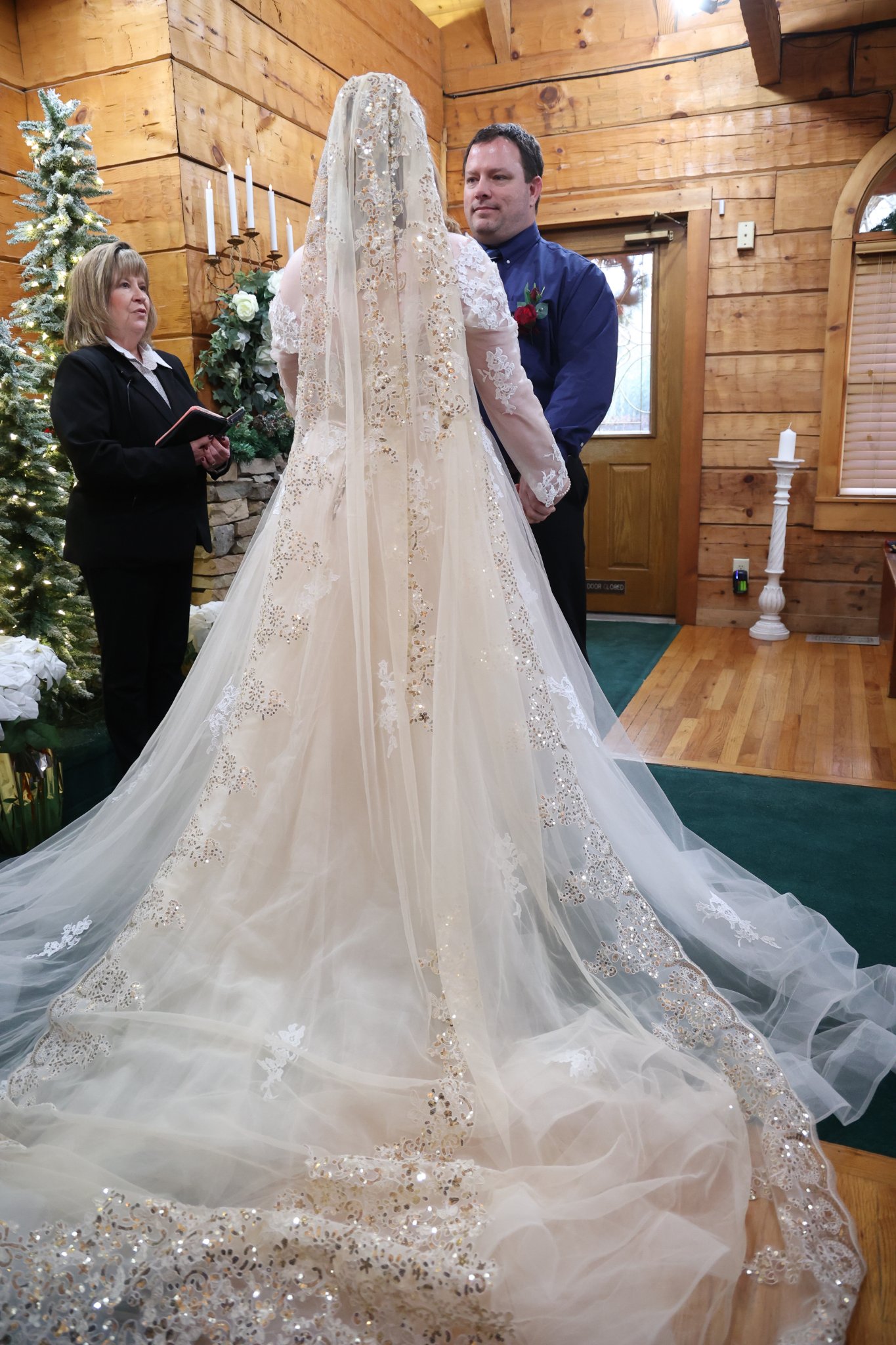 champagne wedding dress with veil Beautiful champagne-colored and veil. The wedding gown is a size 18 a corset back. There is extra material in the back area to cover if it needs to be dark champagne wedding dress What Does It Mean Collection:Abira Grace – a champagne Size:SIZE 6