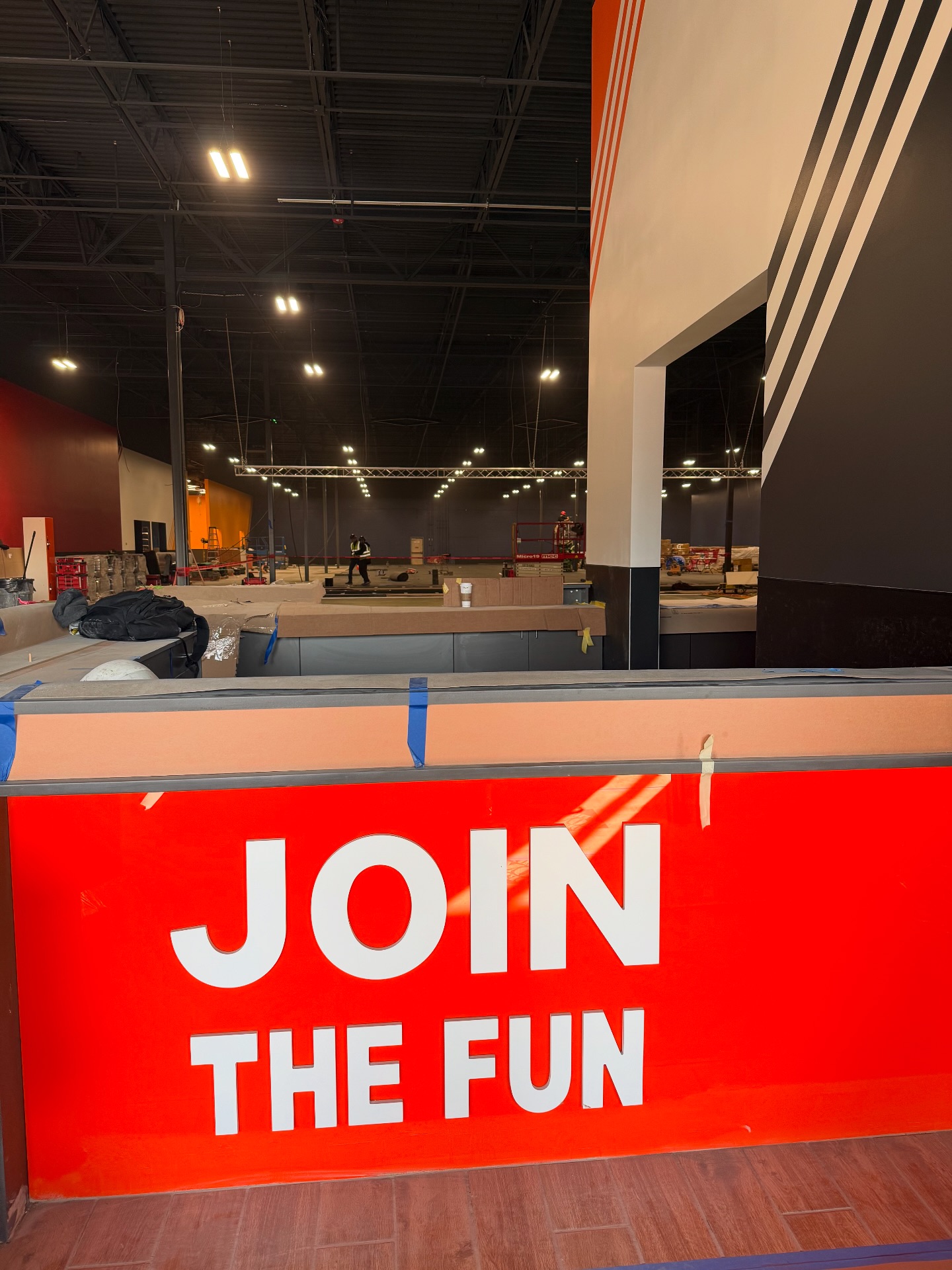 Crunch Fitness - 🚨 CONSTRUCTION UPDATE – IT’S COMING... | Facebook