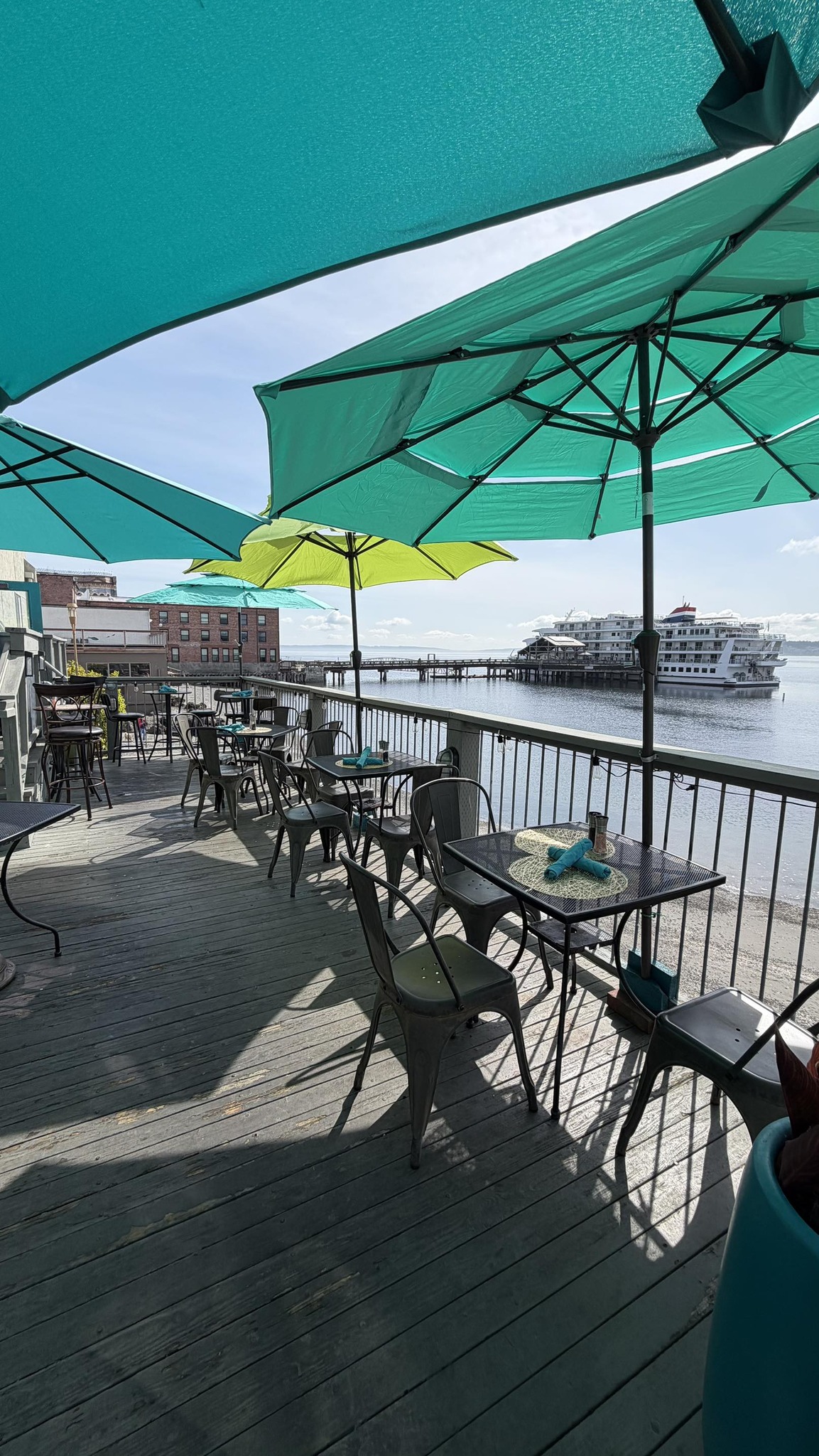 betta-bar-seaside-grill-port-townsend-wa