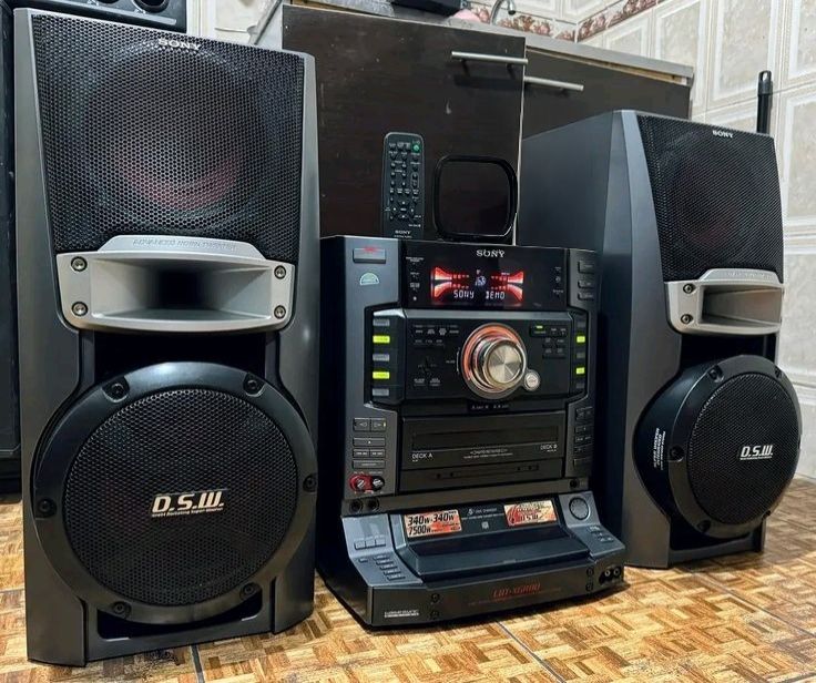 LIBERTY 鈴*木様 LBT-V925 SONY