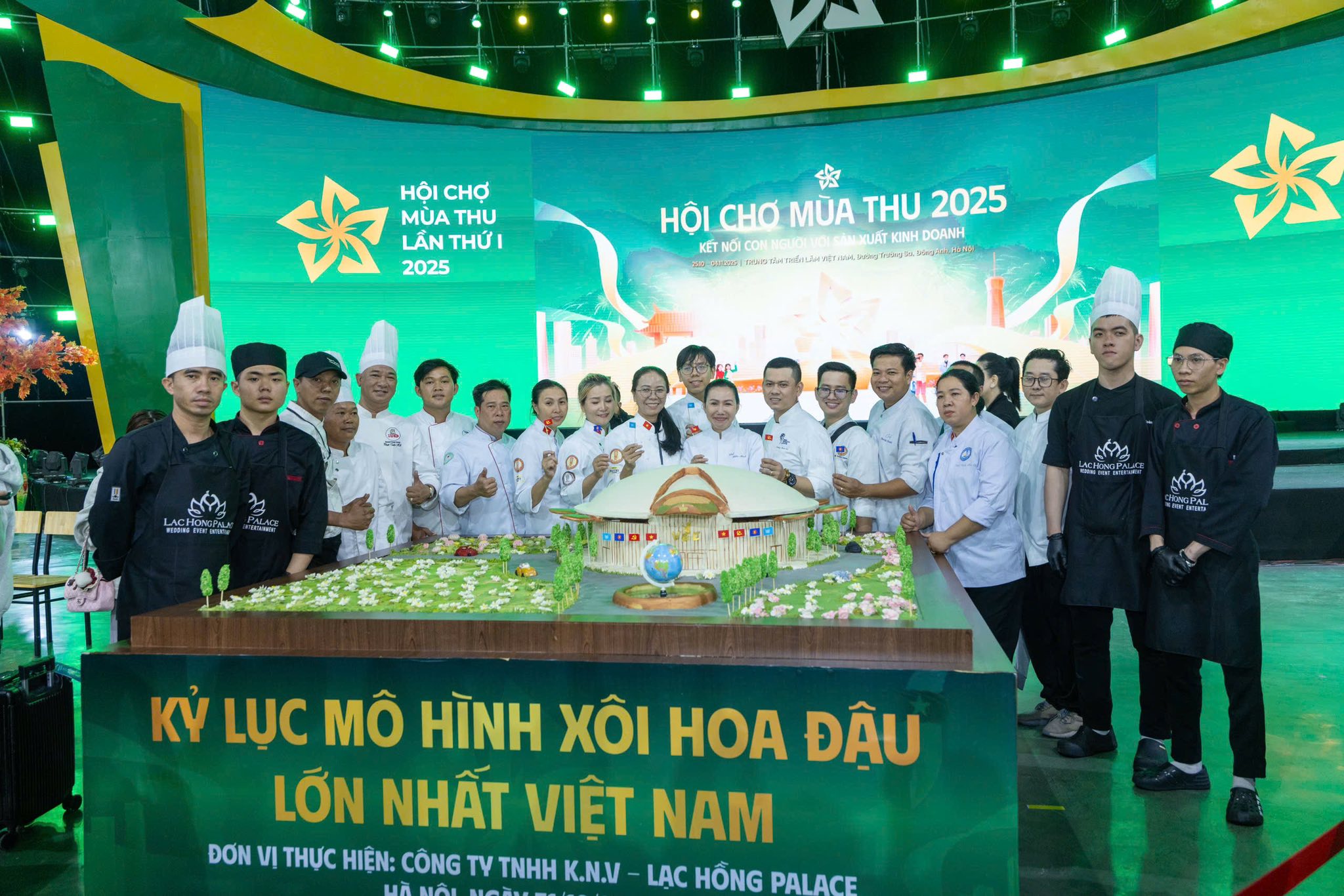 VEC - Vietnam Exposition... - VEC - Vietnam Exposition Center