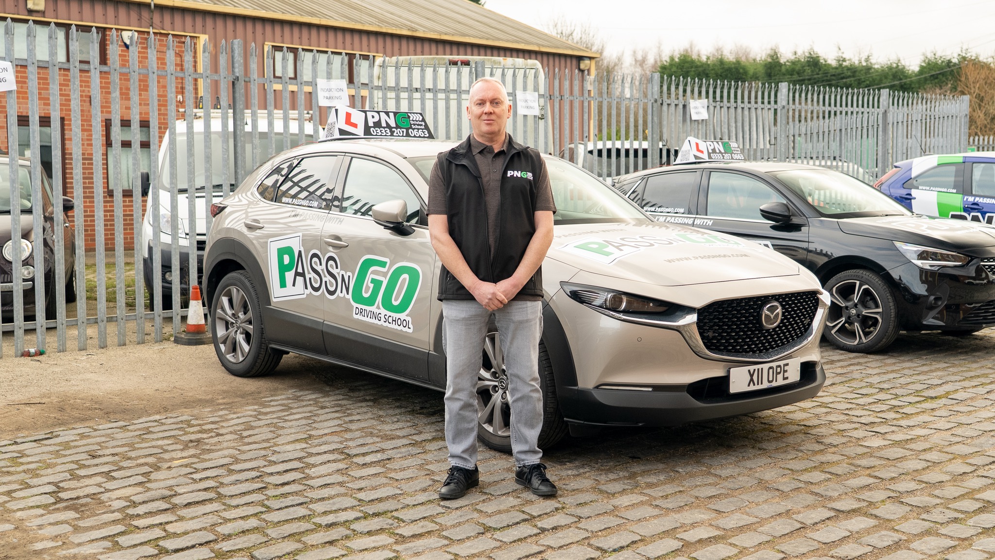 Passing with Simon Hope