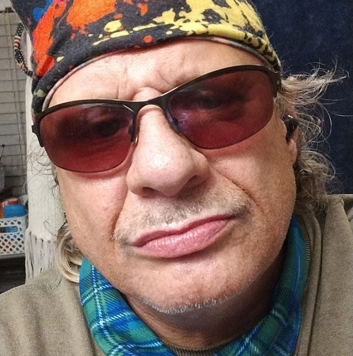 Komic Thomas