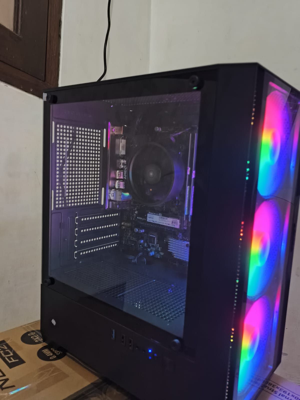 Gaming pc specs with ryzen 5500 and radeon vega 7