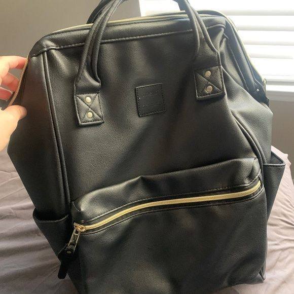 anello black leather regular sized backpack Grande SPS GUB3014Z with Clasp, Small, A4 Base, Water Repellent, Multi-Storage, : Clothing, Shoes & Jewelry FOR SALE: Pre-loved Anello Leather