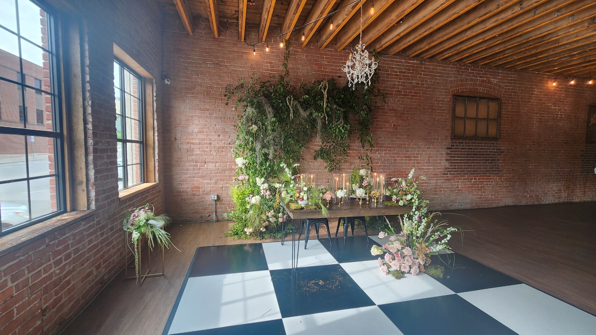 Rustic Wedding & Event Rentals | Raymore MO