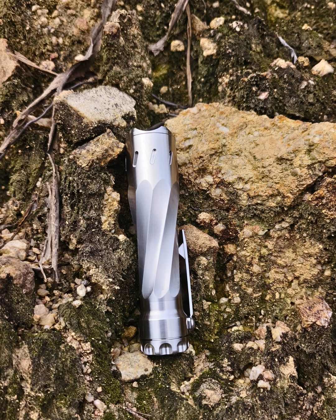 ZorKryth - Spot the flashlight in this rugged landscape!👀 Rugged ...