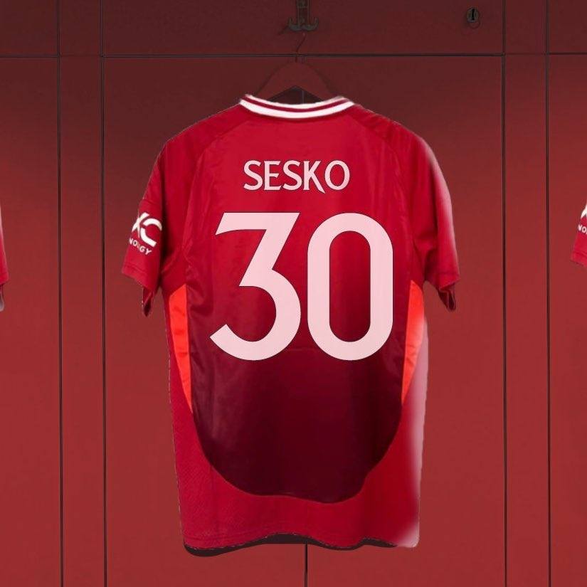 Manchester United shirt number 30 assigned