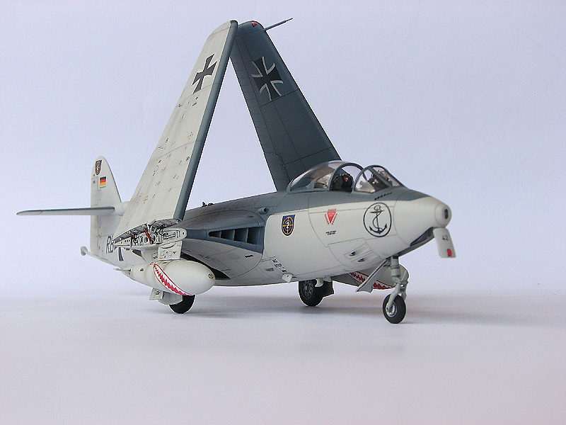 Hawker Sea Hawk MK 100 Trumpeter 1/48 + シ/01 F -01 A D ・こ克. M