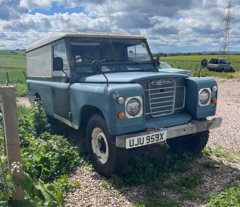 Car SOS True Fans | Ad: Land Rover Series 3 109 Diesel | For Sale on ...