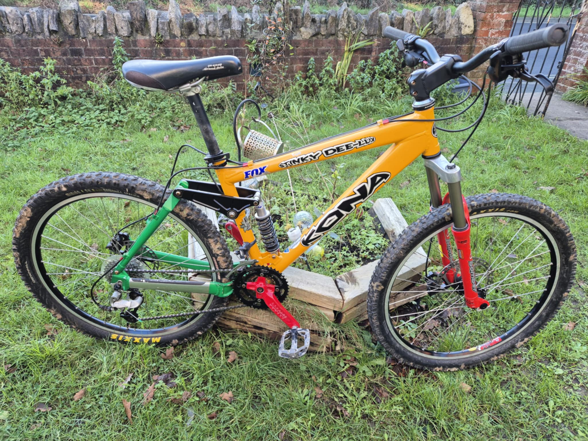 Is there interest in a 2005 Kona Stinky dee lux bike for sale?