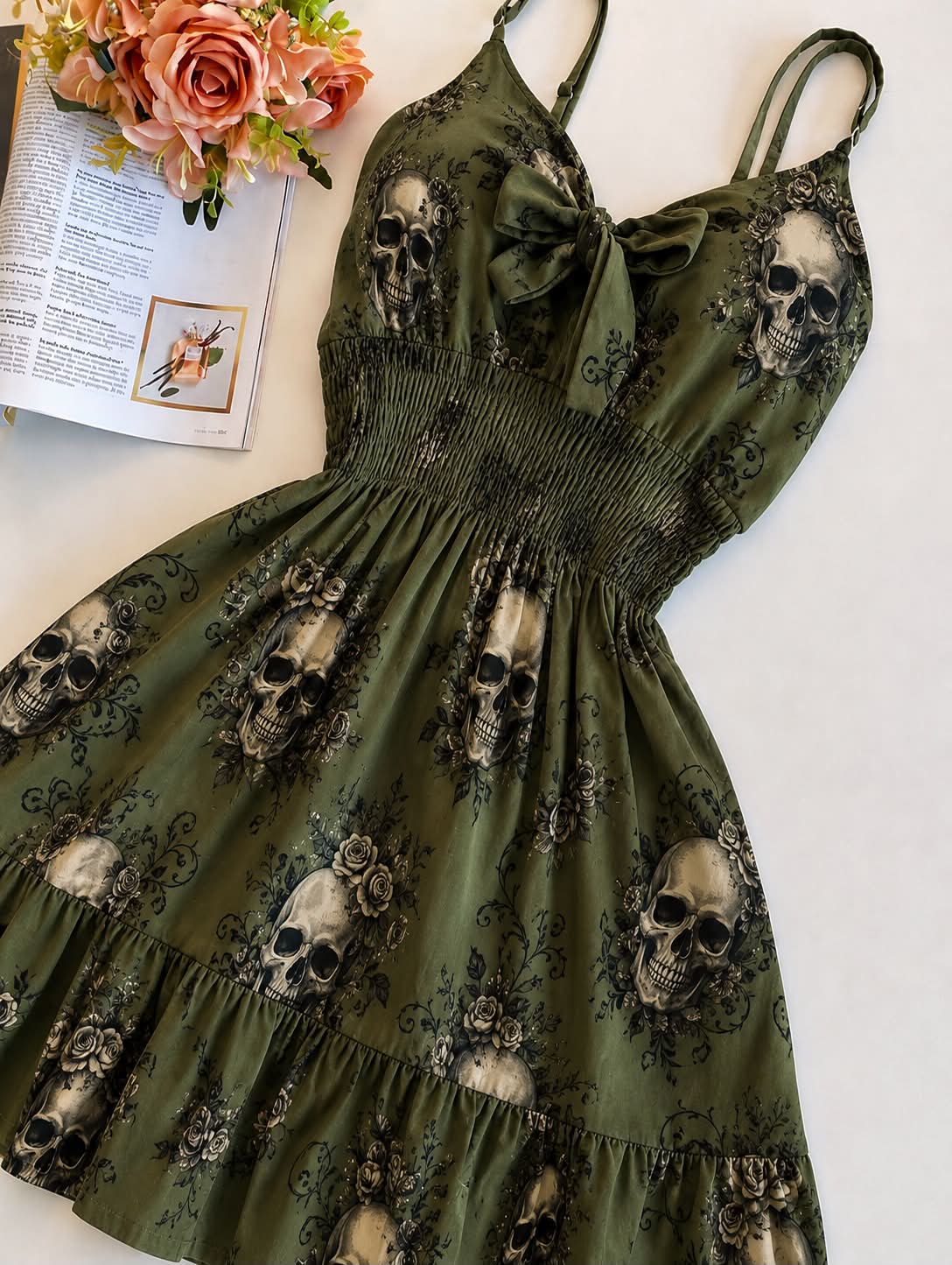 green skull dress here is the dress, similar to the previous, but different hallowen