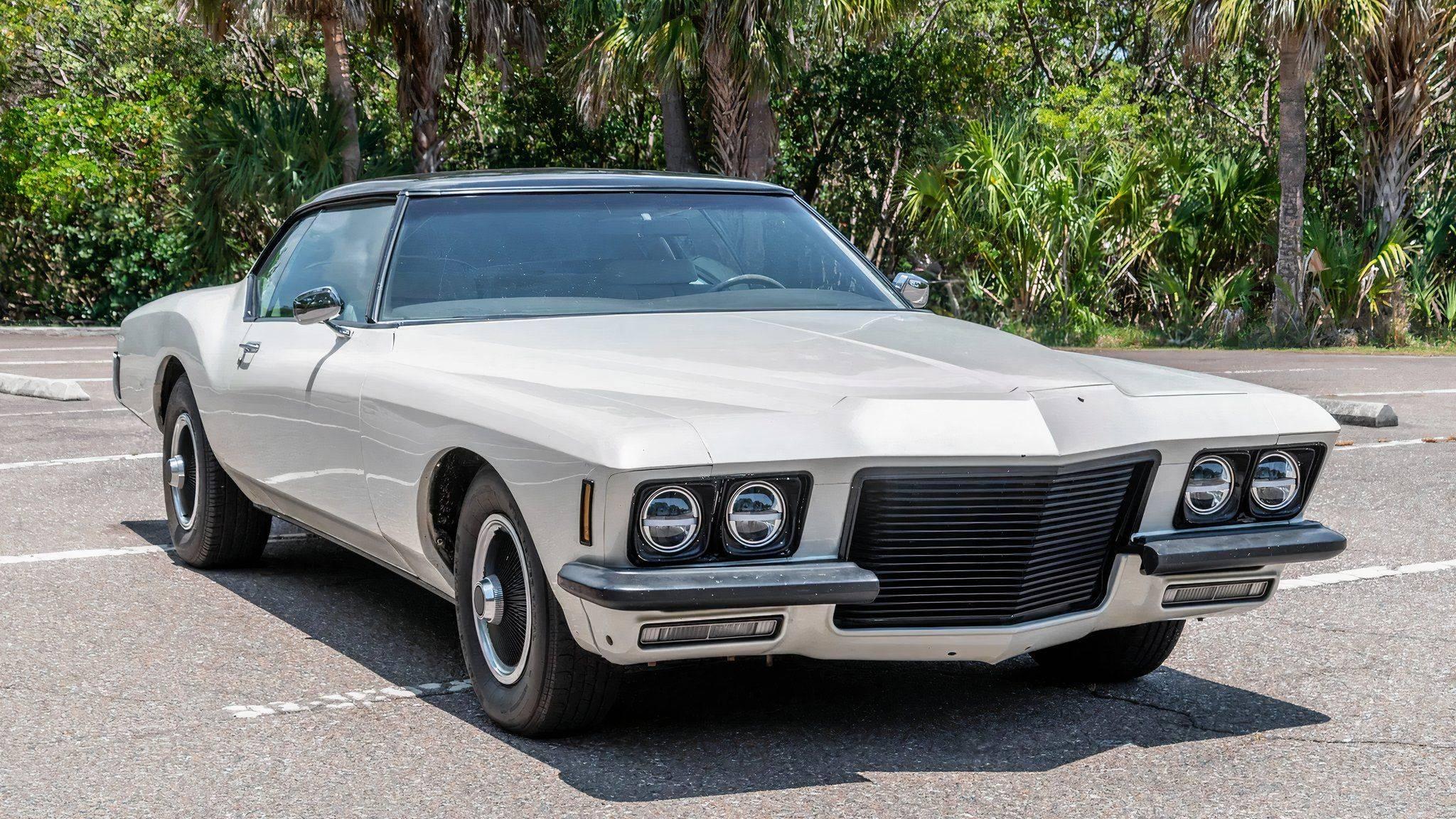 Buick Riviera Boattail 71 to 72 to 73 | (If you need this.Say a "Yes ...