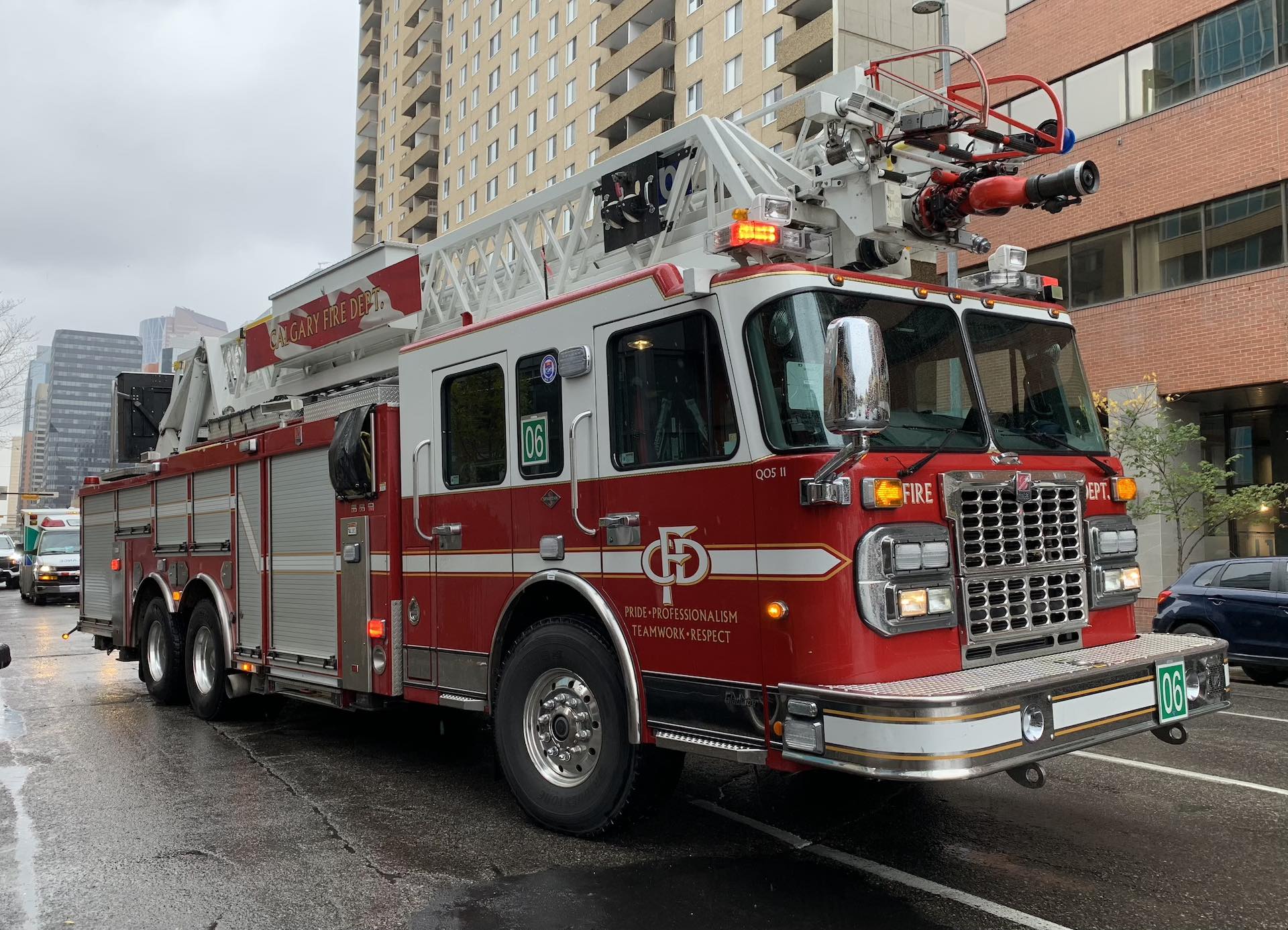 2011 Spartan Gladiator fire truck for sale
