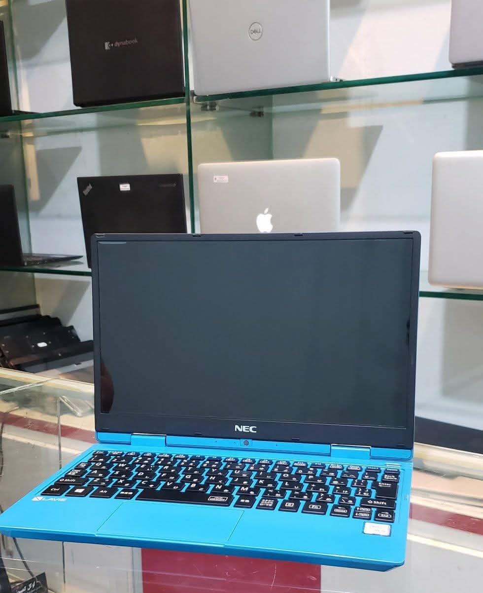 Brand: LAVIE Core_i5 Hard disk: 256GB SSD Gen: 7 RAM: 4GB