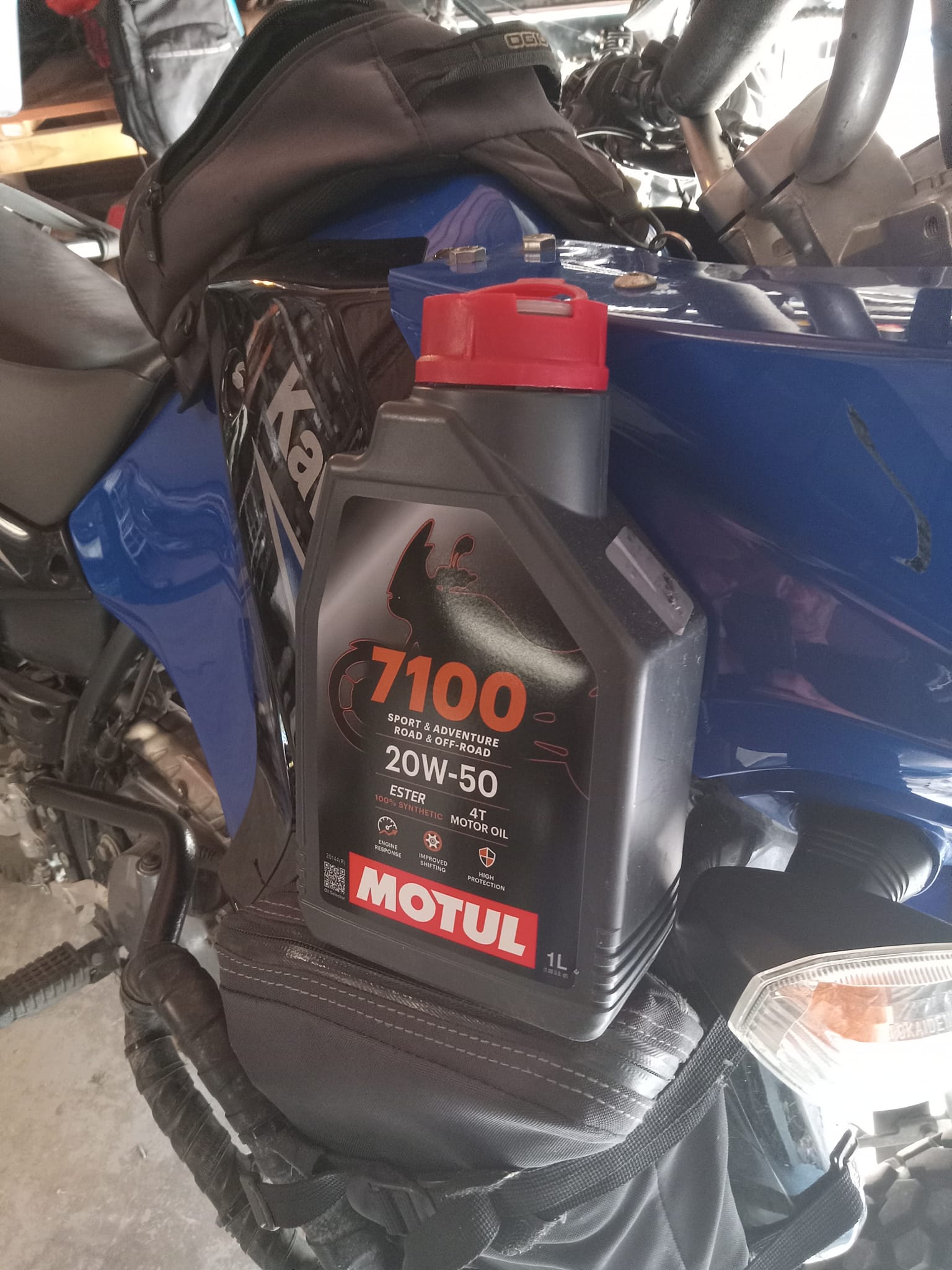 Motul 710 2T 100% Synthetic 2-Stroke Engine Oil - 3 Litre Bottle (Pre-Mix)