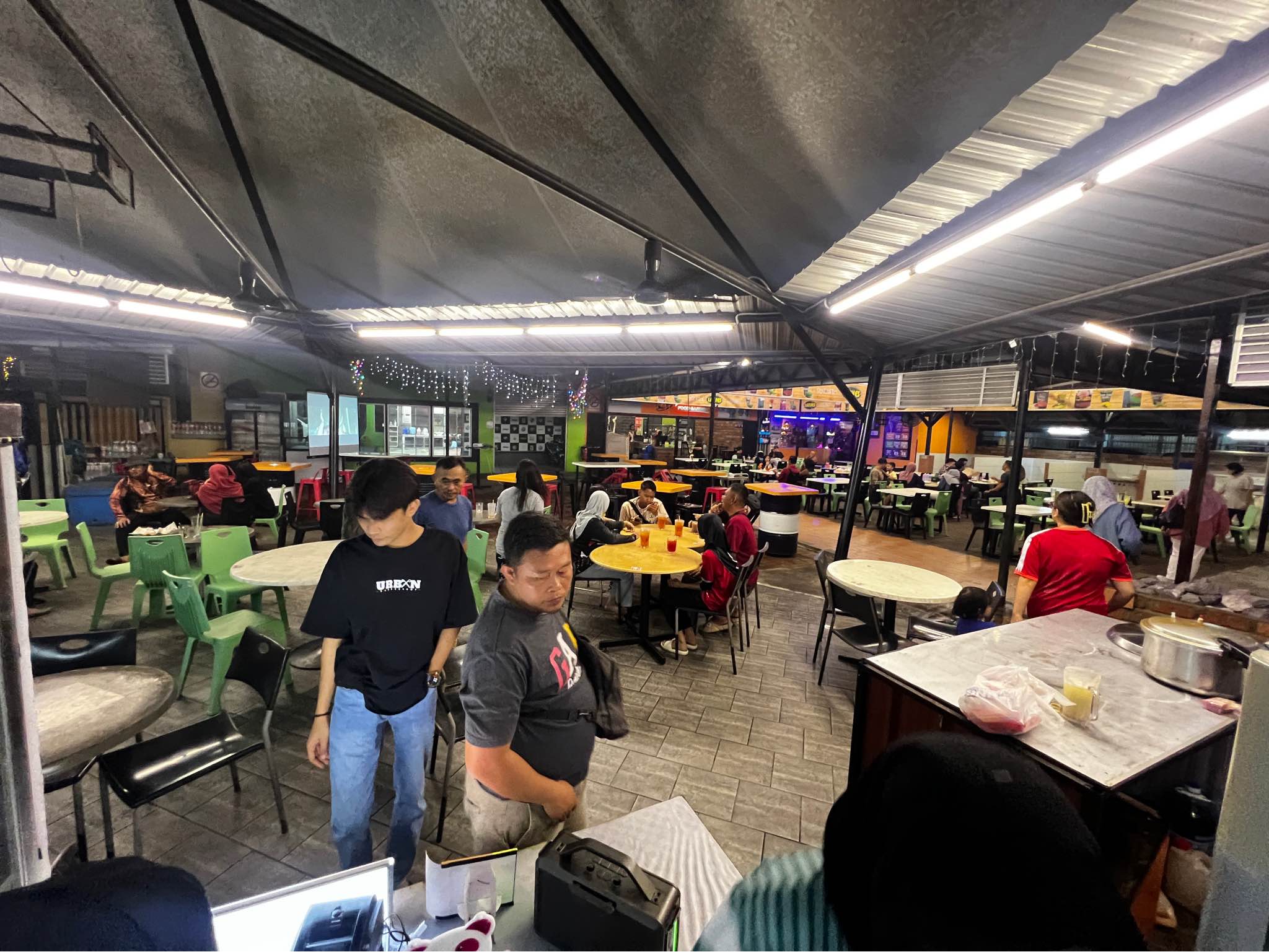 Pak Man Penyet Legend | Sarikei