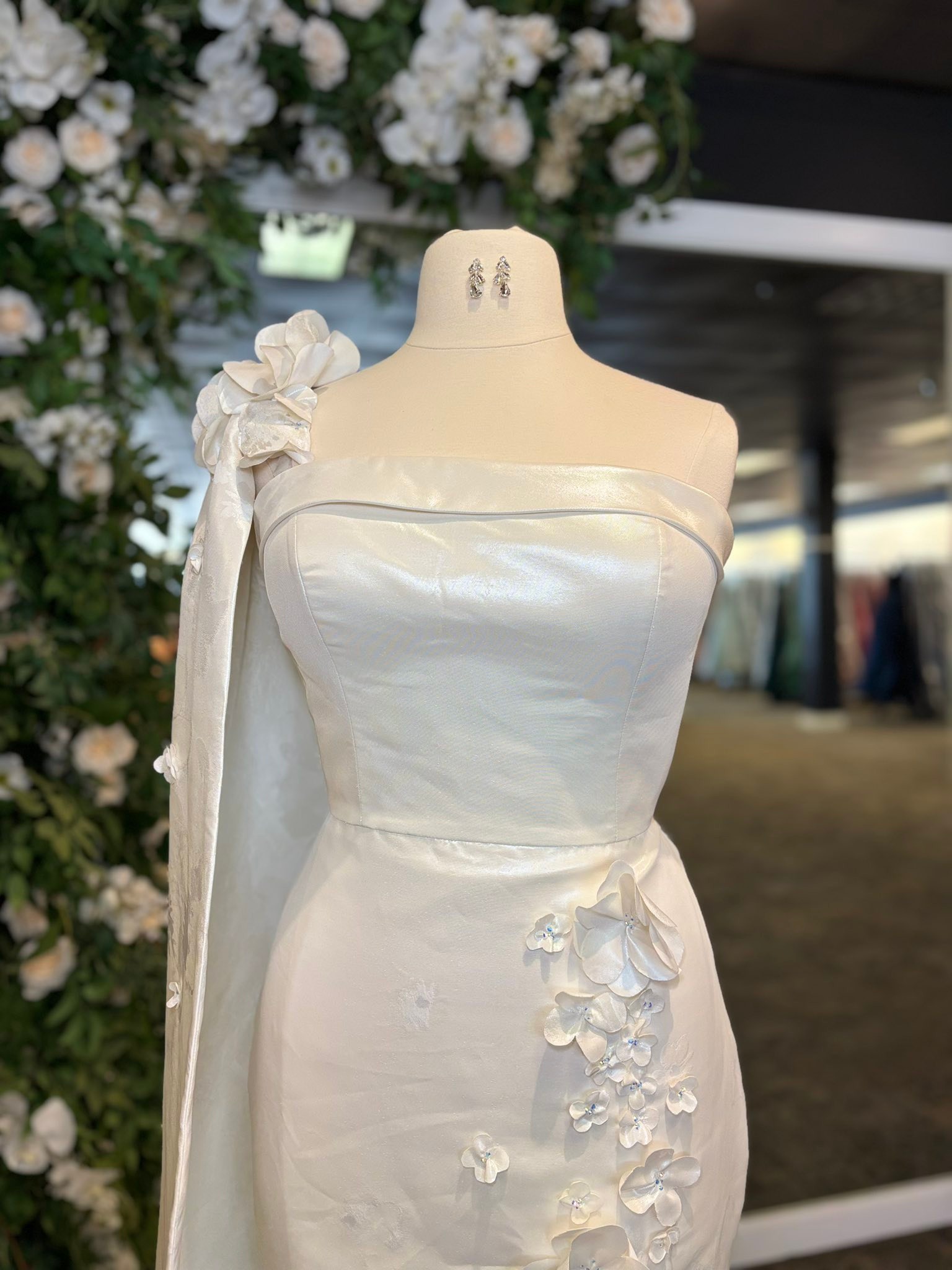 formal dresses tanger outlets at Outlets: Stores, Deals, and Local Finds Bridal gowns