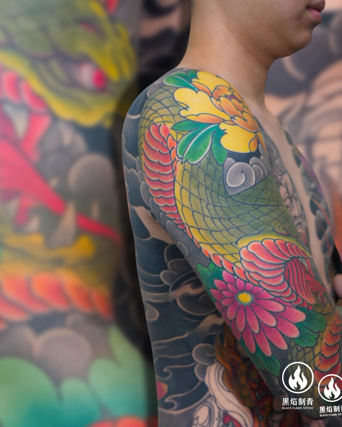 蛇和牡丹包手！#2 BLACK FLAME TATTOO –... - 黑焰刺青 Black Flame Tattoo | Facebook
