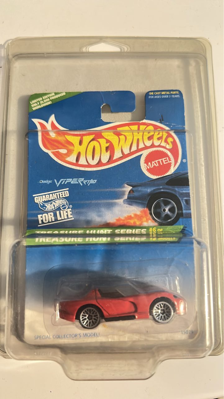 What are the characteristics of 1996 Hot Wheels treasure hunt set?