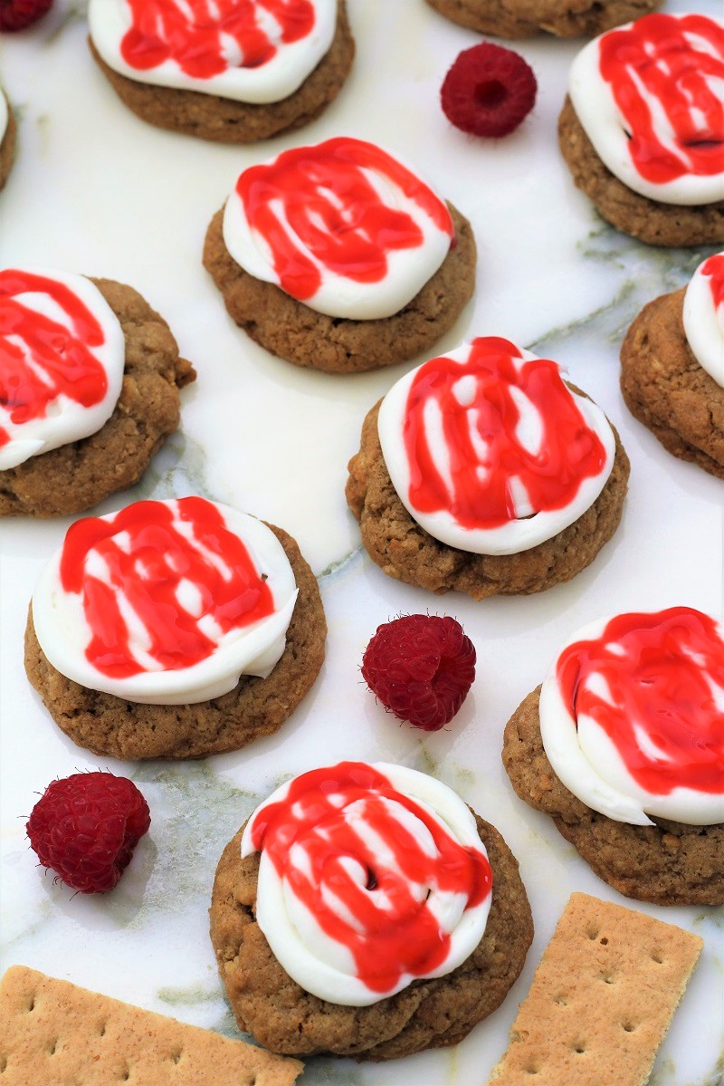 My Recipe Treasures - Copycat Crumbl Raspberry Cheesecake Cookies 🍪 ...