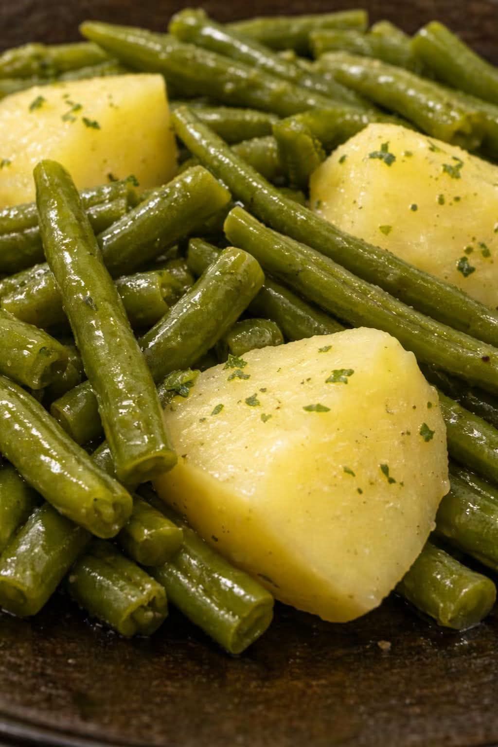 What type of green beans to use in Italian dressing mix recipe?