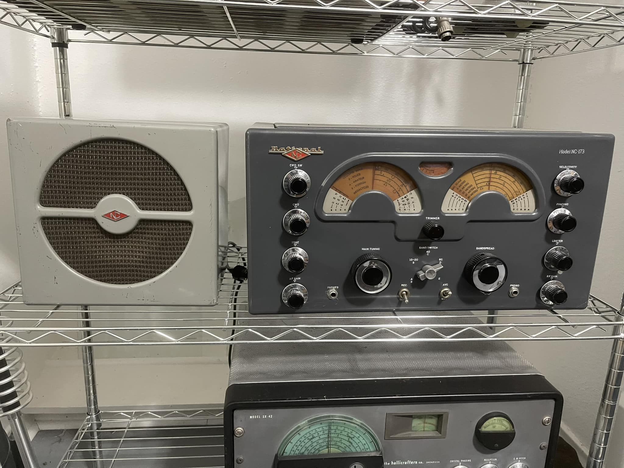 National NC-173R radio model