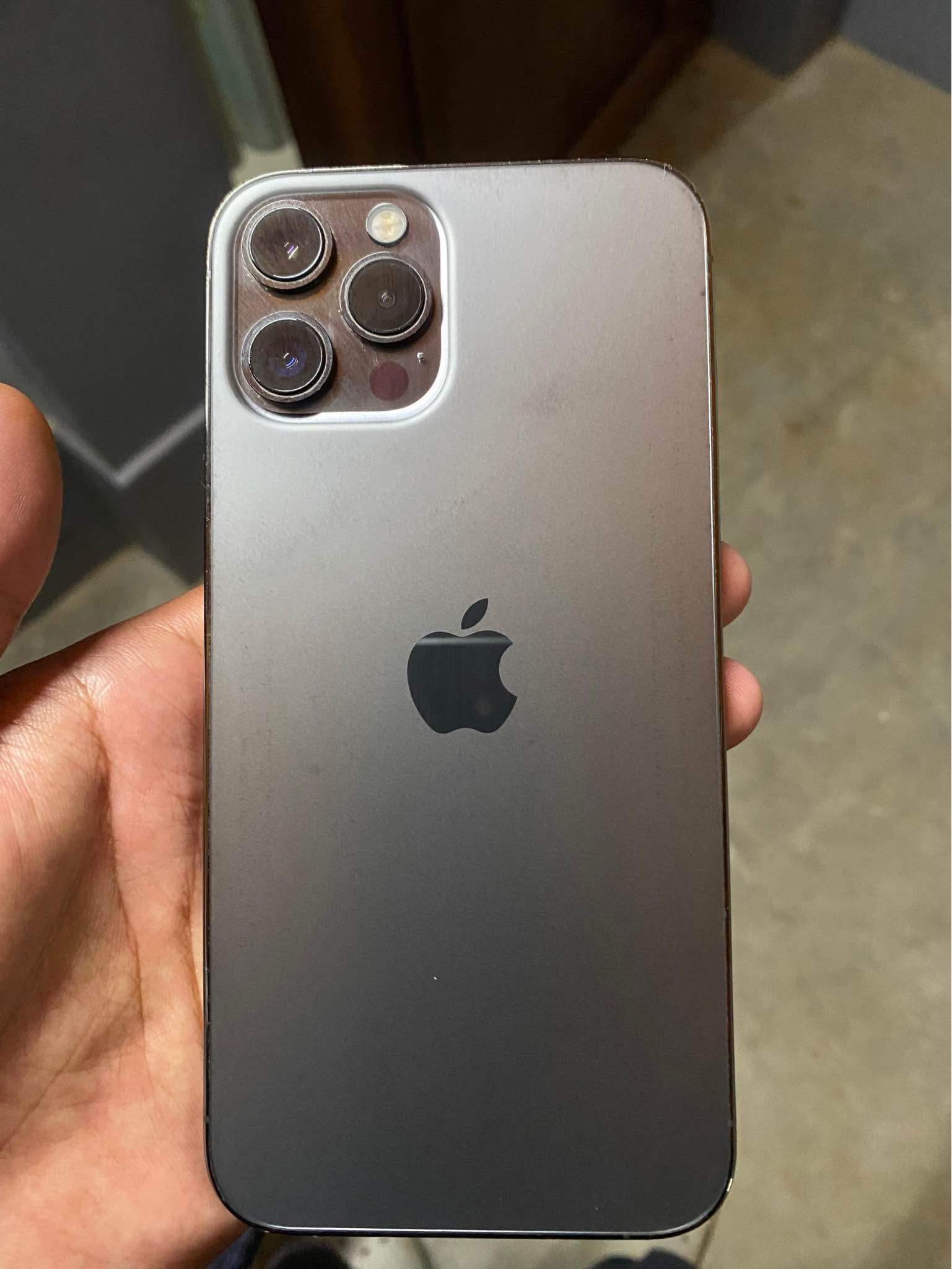 iPhone 12Pro Max Graphite 512GB for sale with original parts and 